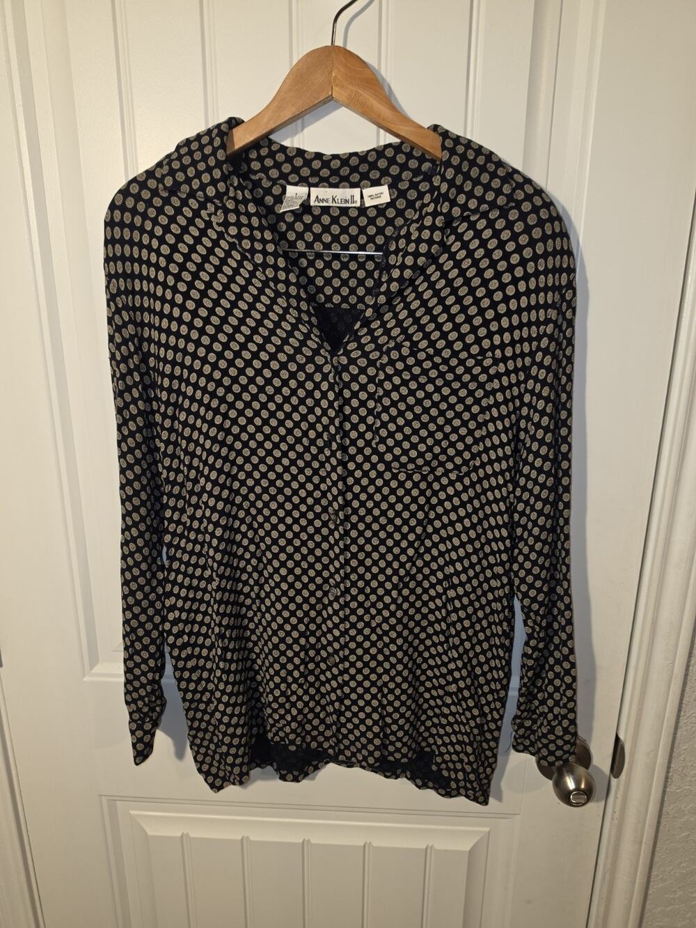 Vintage Anne Klein II Blouse Womens 8 Black Tan Geometric 100% Rayon USA 90s